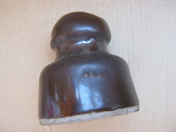 Brown ceramic insulator for sale